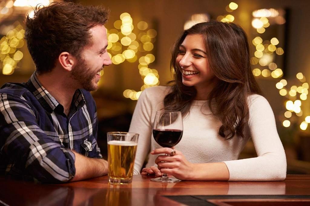 Bowling is The Best First Date Idea - Dating.com Review