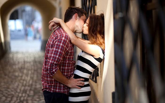 amolatinareview.co How to Date After Divorce: The Top Tips You Should Know